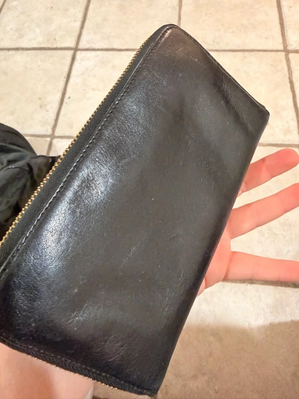 Tory Burch zip-around continental wallet